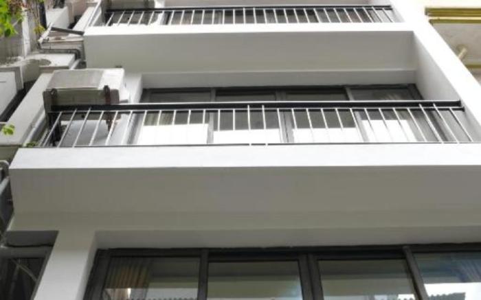 NINE HOUSING 49 Linh Lang