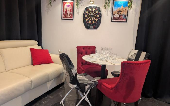 “DRoom Menton Spa & Cinema up to 4 Guests