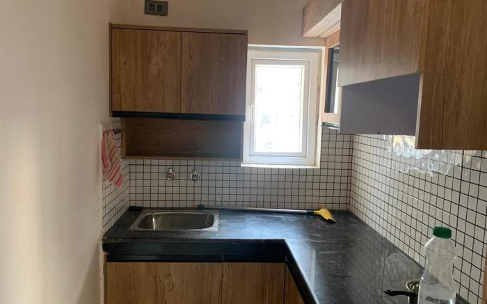 Red Flag Opéra Loft | Near Pallasio Mall & Ekana