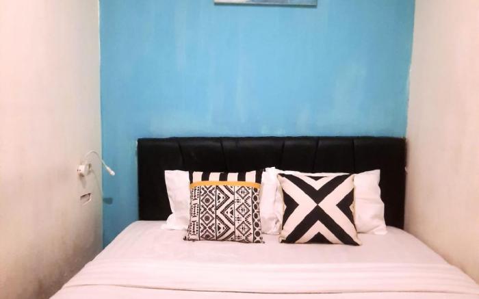 P Art Near Stasiun Gubeng