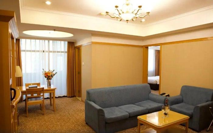 Foreign Experts Building