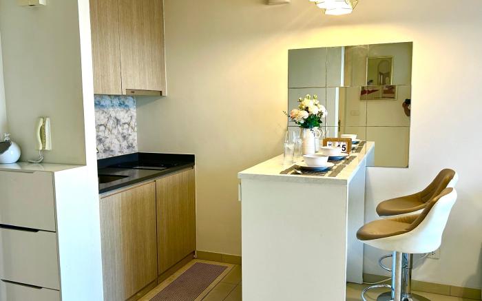 Unixx-30  高楼层，拥有美丽泳池，市中心，距离walking street 500米