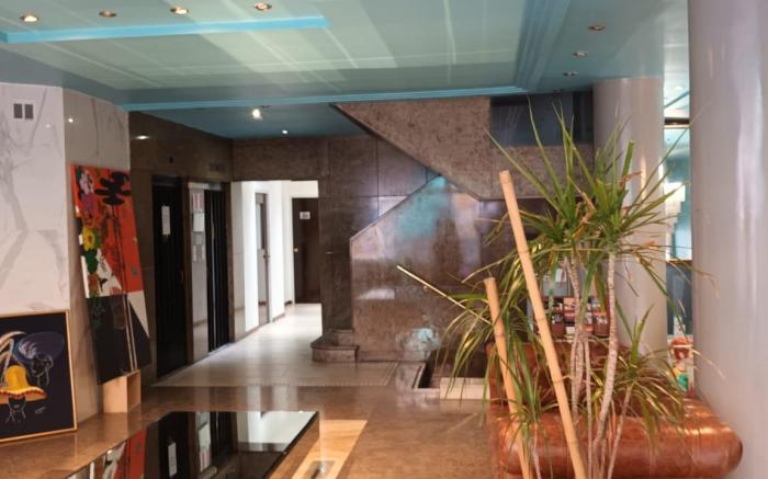 HOTEL TRES SARGENTOS