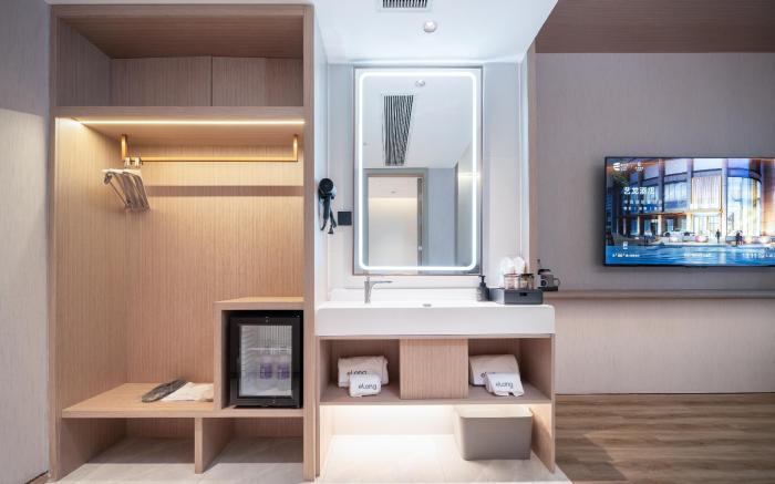 ELONG Hotel City Hall Beanch