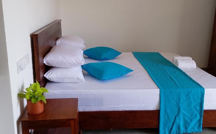 Crush River Villa Hikkaduwa 