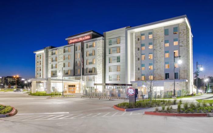 Hampton Inn & Suites North Spring 