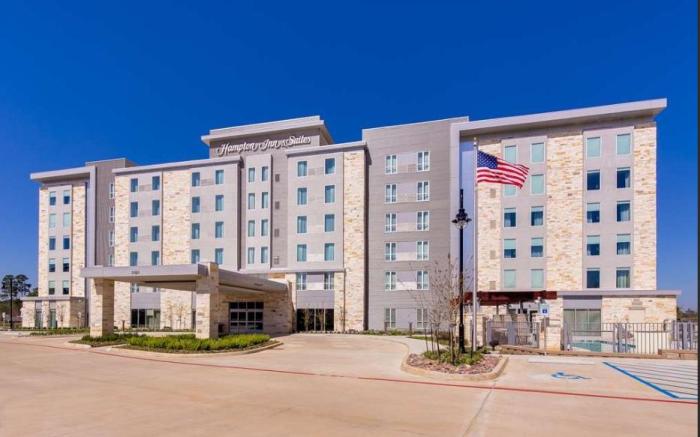 Hampton Inn & Suites North Spring 