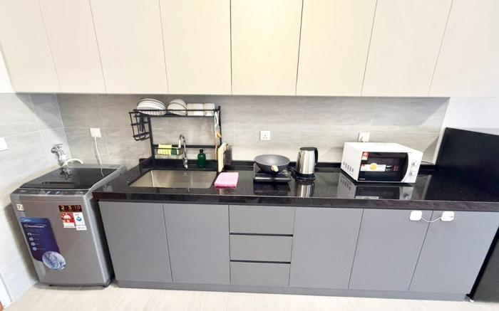 RC 1-6Pax Sunsuria cozy Studio Setia Alam SCCC TV