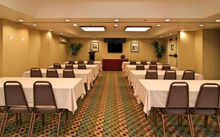 Hampton Inn Gainesville Hotel