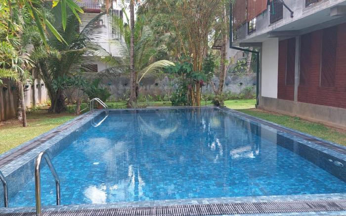 moments hotel & restaurant