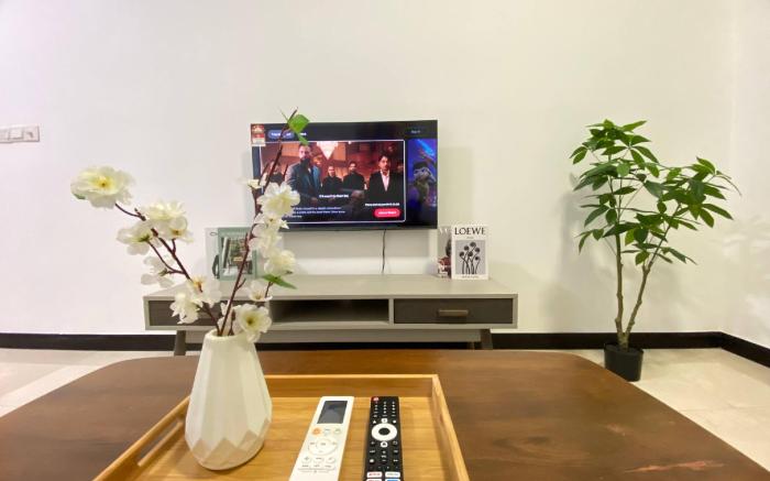 BLeisure Seaview A19 2BR - NetFlix/Parking