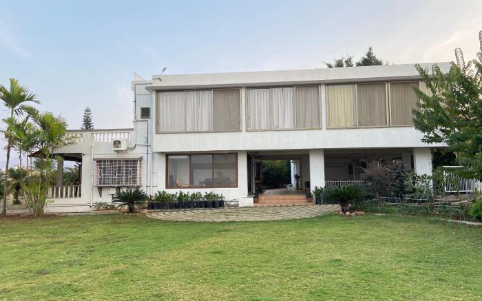 THS Hills & Horizon Boutique Hotel, Katraj