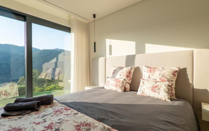 Gerês Paradise: Waterfall View (Entire Villa 4BR)