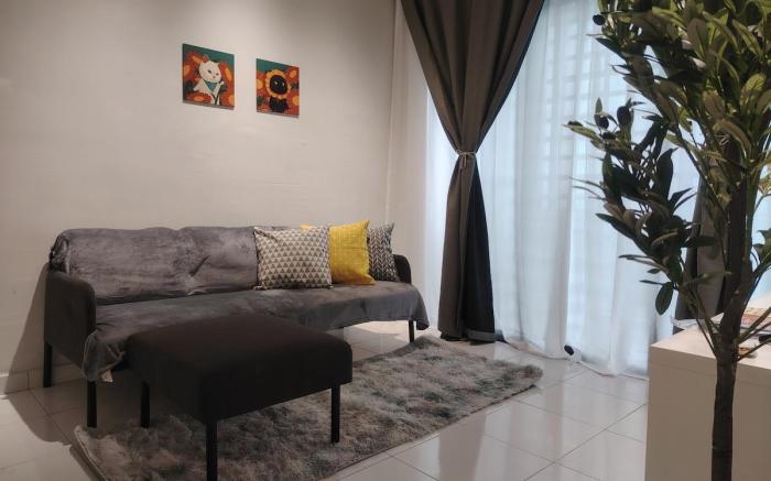 10 mins to Angsana Mall-City View-3 Bed Room-B022