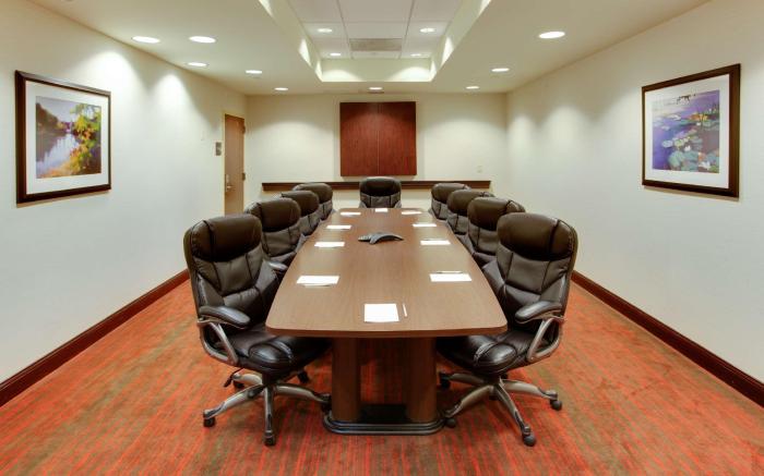 Hampton Inn by Hilton Garden City Long Island