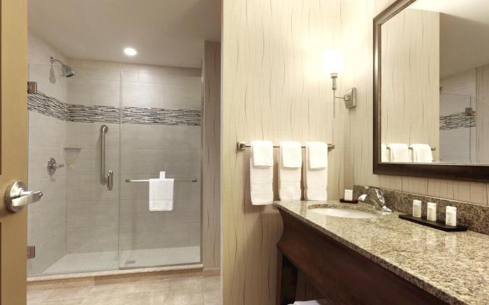 Embassy Suites Saratoga Springs