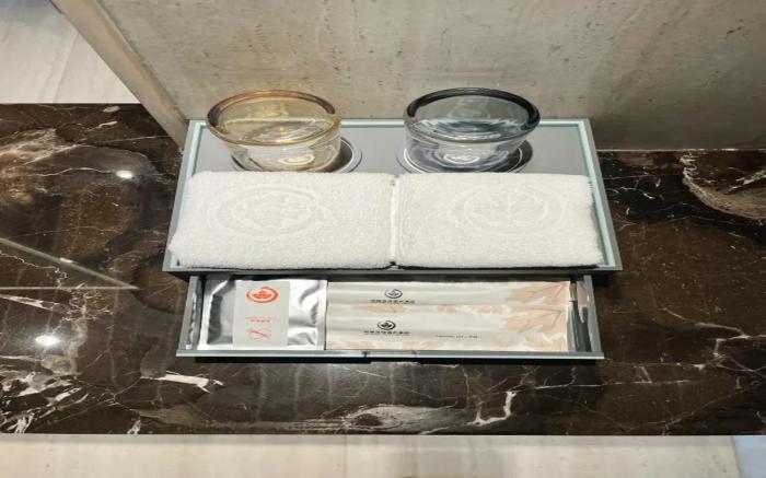 Zhuhai Jinfeng Wutongyuan Hotel (Tangjia Ancient Town Sun Yat-sen University Zhuhai Campus Branch)