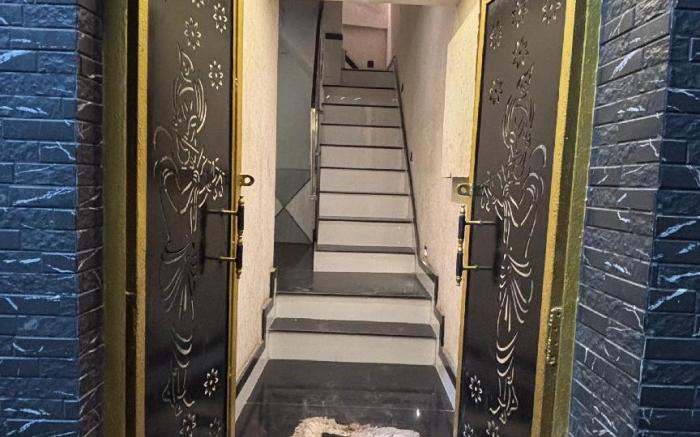 Kedar Stays by Inka Kashi