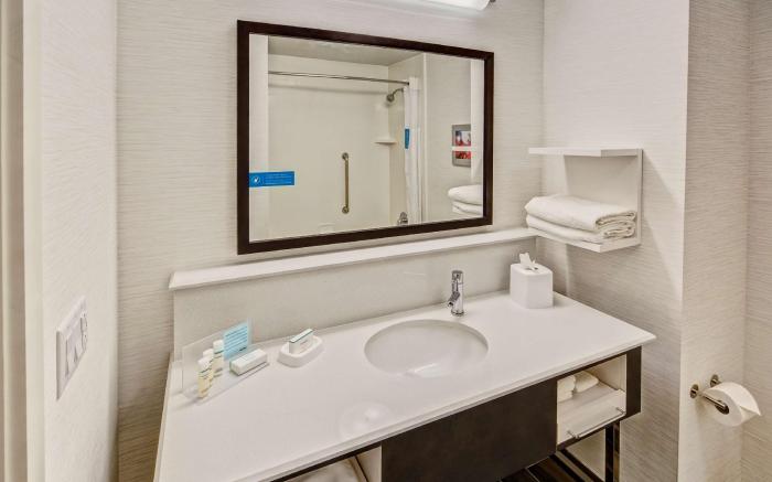 Hampton Inn & Suites Franklin Berry Farms