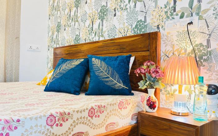 Cozy nook 3bhk stay near Airport WTP JECC