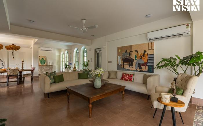 StayVista at Moonstone Villa w/ Pool, Rftp Jacuzzi