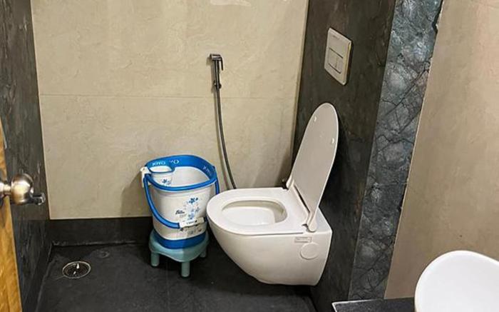 FabHotel Cosmos Green