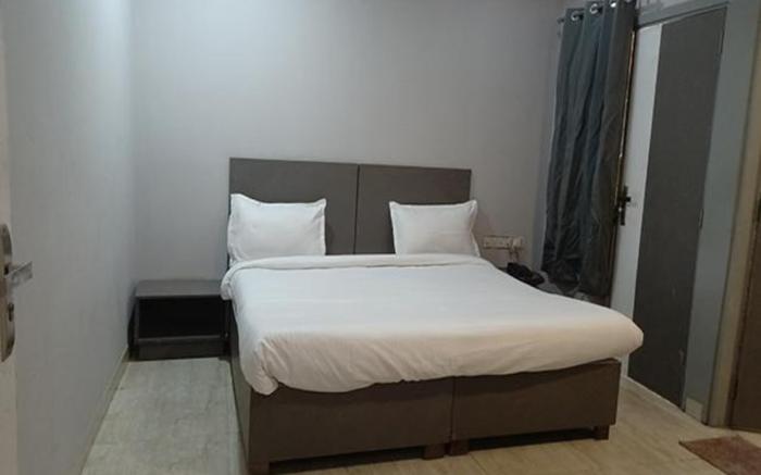 FabHotel Dream Palace IP Extension