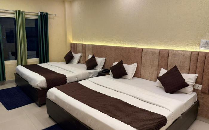 Hotel Drip Inn - Radha Krishna