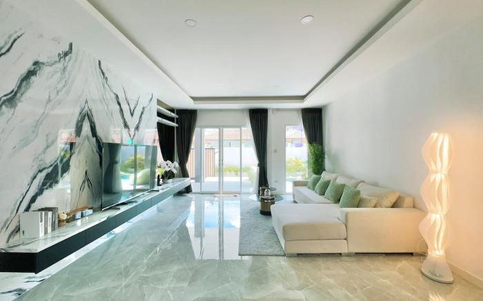 E私享4卧4卫高端度假泳池民宿/宽敞占地380平方/离中天海滩、夜市近/生活便利/小区免费停车可烧烤