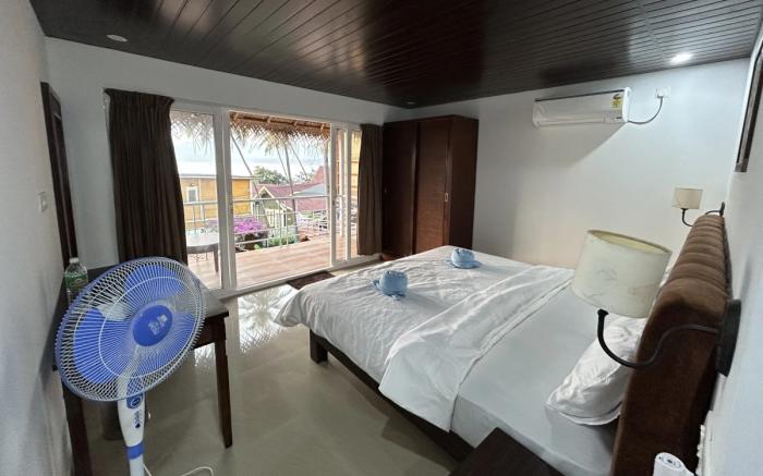 Grand Sea Shades Goa