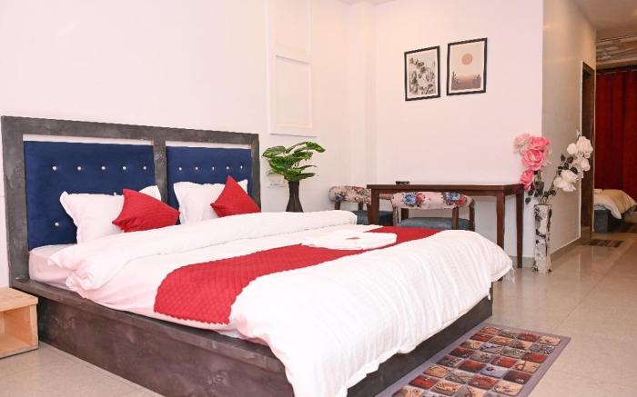 The Cloudberry Stays