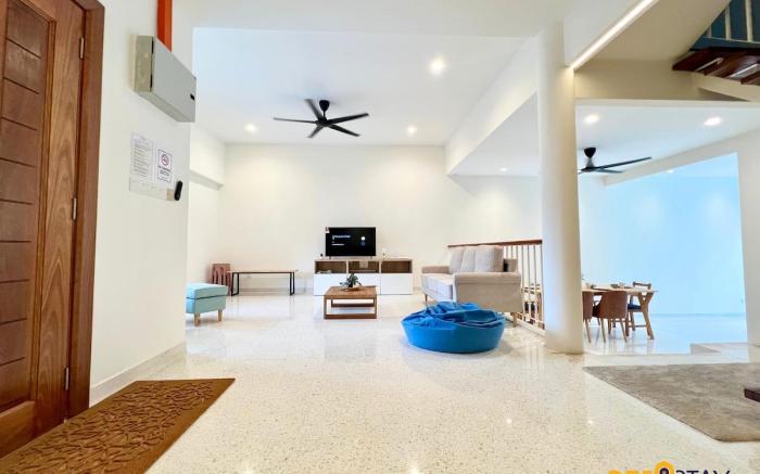 SS2 Landed in Petaling Jaya for 8 Pax