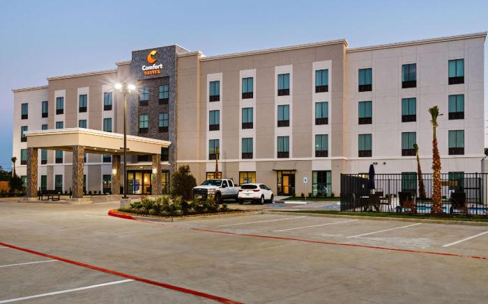 Comfort Suites Humble Houston IAH