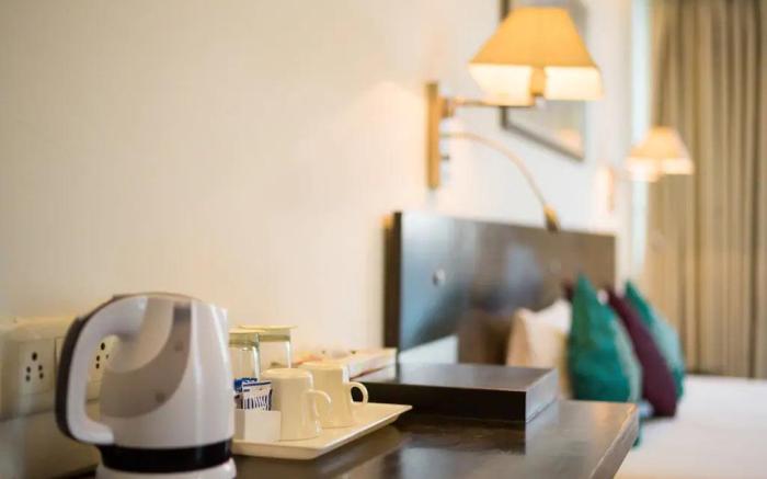 CORPORATE STAYS-SUNCITY