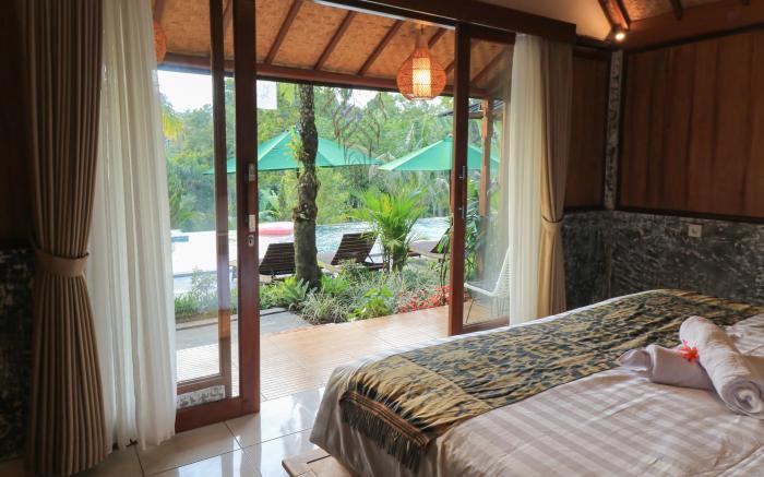 Mina Baturiti Hotel and Resto