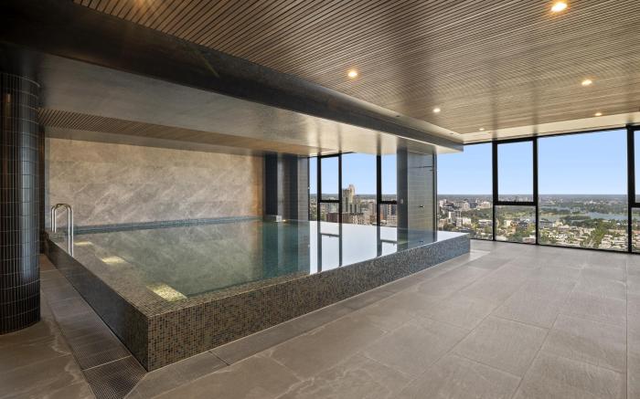 Modern Braddon Studio with Parking