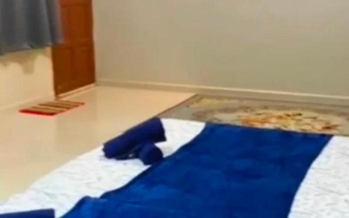 D'Muka Pantai Homestay Pantai Batu Buruk