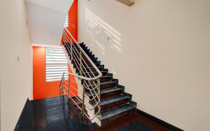 Collection O Kammasandra Gate Bus Terminal Formerly Riches Inn