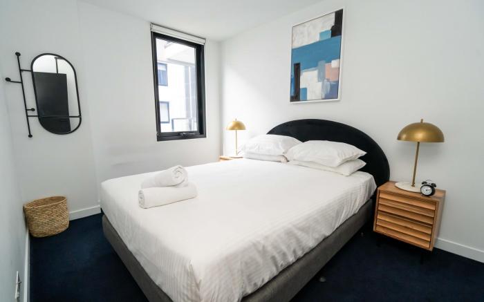 Idyllic 1-Bed Near Popular Shopping Streets