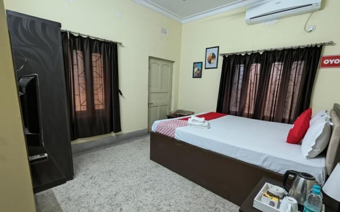 HOTEL TARA MAA GUEST HOUSE