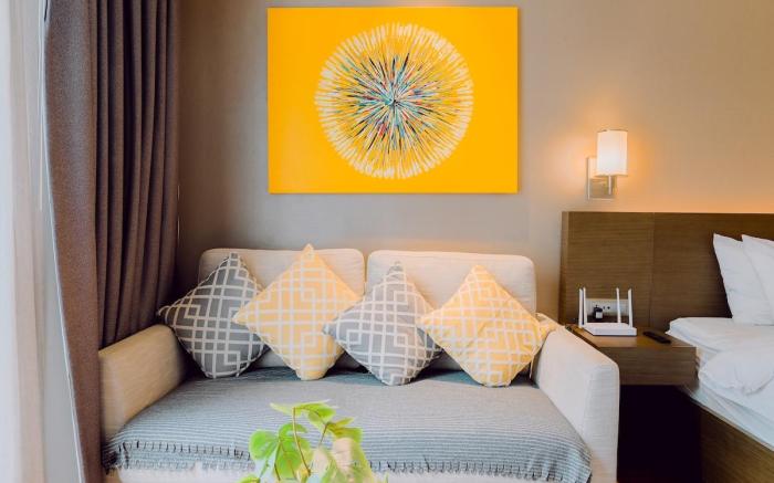 Rockwell River View Stay + Parking