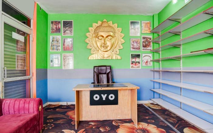 SPOT ON Shree Krishna Palace