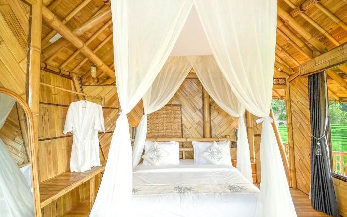 Nirwana Bamboo Villa North Bali Sambangan