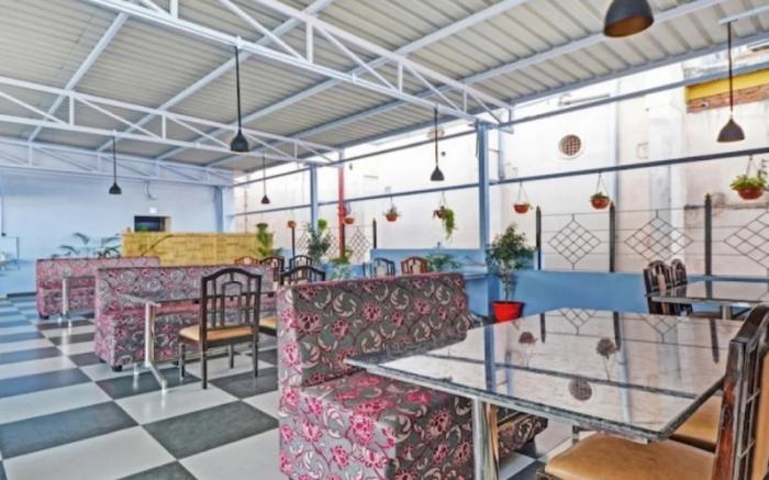 Hotel Tricolors Ramnagar Gandhipuram