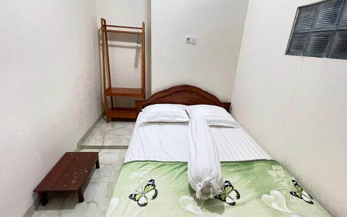 OYO 94920 House Of Elea Minggiran