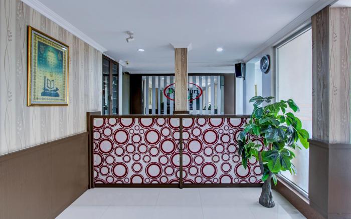 Dancenter Hotel Desa Puri