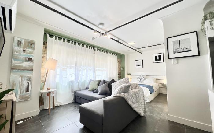 Stylish Studio in the Heart of the City