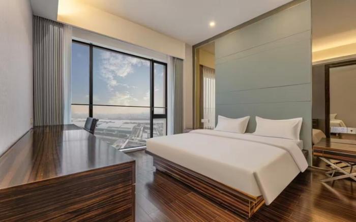 HeeFun Apartment GZ-Poly World Trading Center