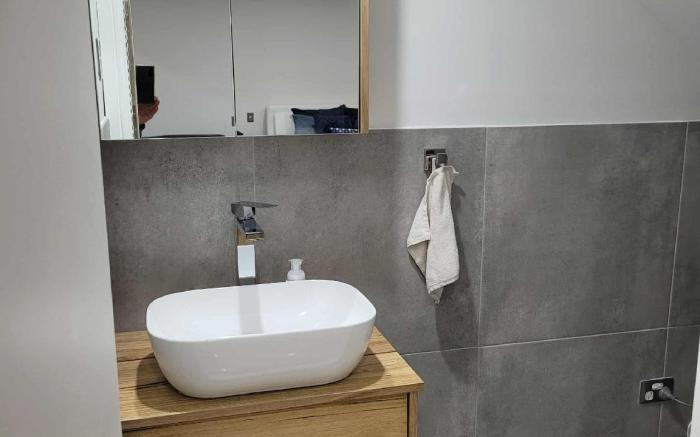 Luxury Resort Apartment Pool Tennis & Alfresco