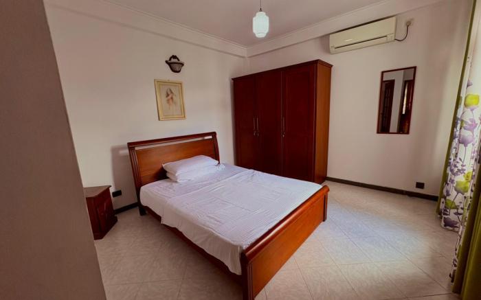 Kings Court Residency 